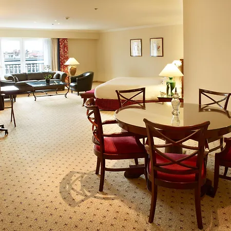Hilton Old Town Hotel Antverpy